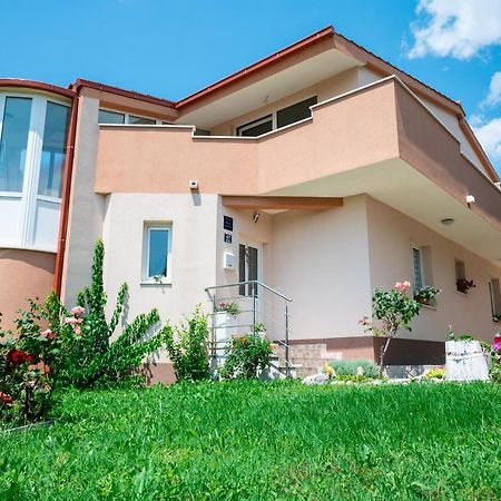 Nadalina Apartment Kaštel Stari Exterior foto